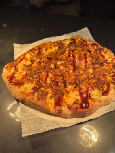 White Cheddar Mac N Cheese Brisket Pizza and our Chocolate Mousse Parfait Weekly Special this week.They’re here for a good time, not a long time! Come try them today! 😉 

Cheers!